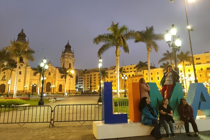 Lima by night & Catacombs! - Photo 1 of 5