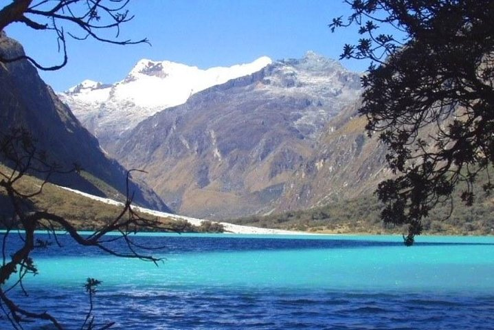 Llanganuco Lake