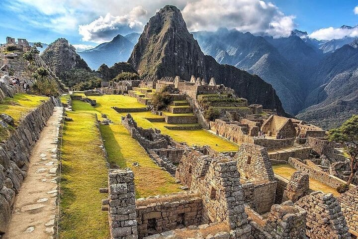 Private Guided Tour to Machu Picchu from Aguas Calientes - Photo 1 of 6