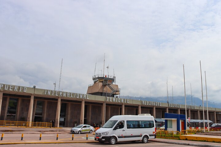 Private transfers from Cuzco Airport to Hotels and Sacred Valley - Photo 1 of 8