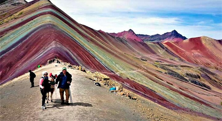 Rainbow Mountain full day - Cusco