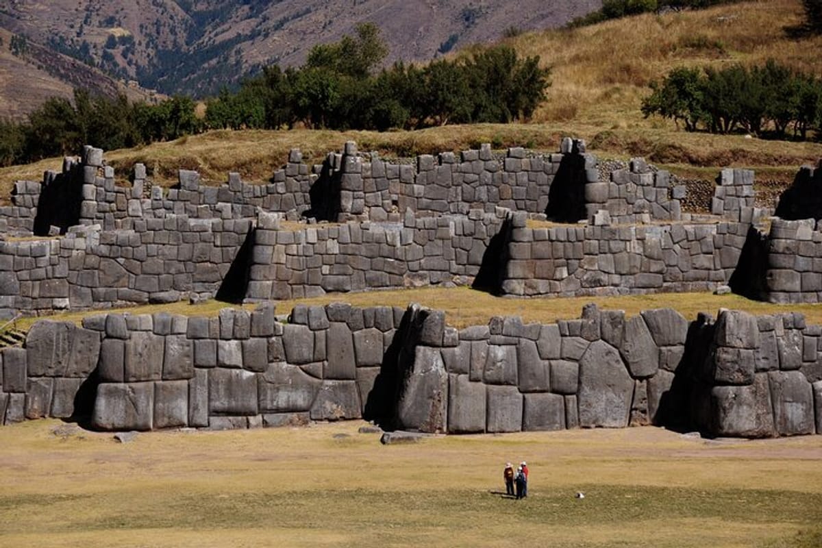 Sacsayhuaman, Three levels