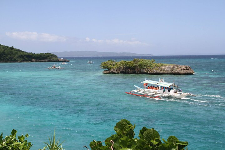 4 Hour Private Boracay Island Hopping Tour - Photo 1 of 6