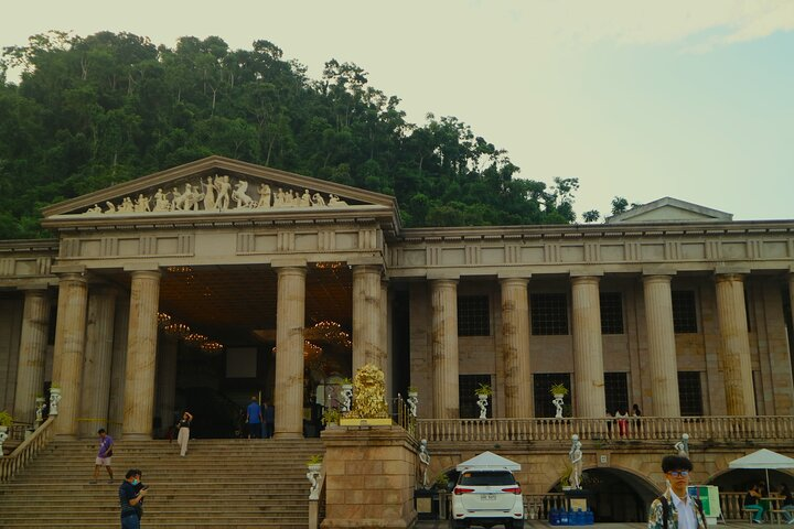 Cebu Highlands Tour(Cebu Taoist, Temple of Leah and Sirao Garden) - Photo 1 of 20