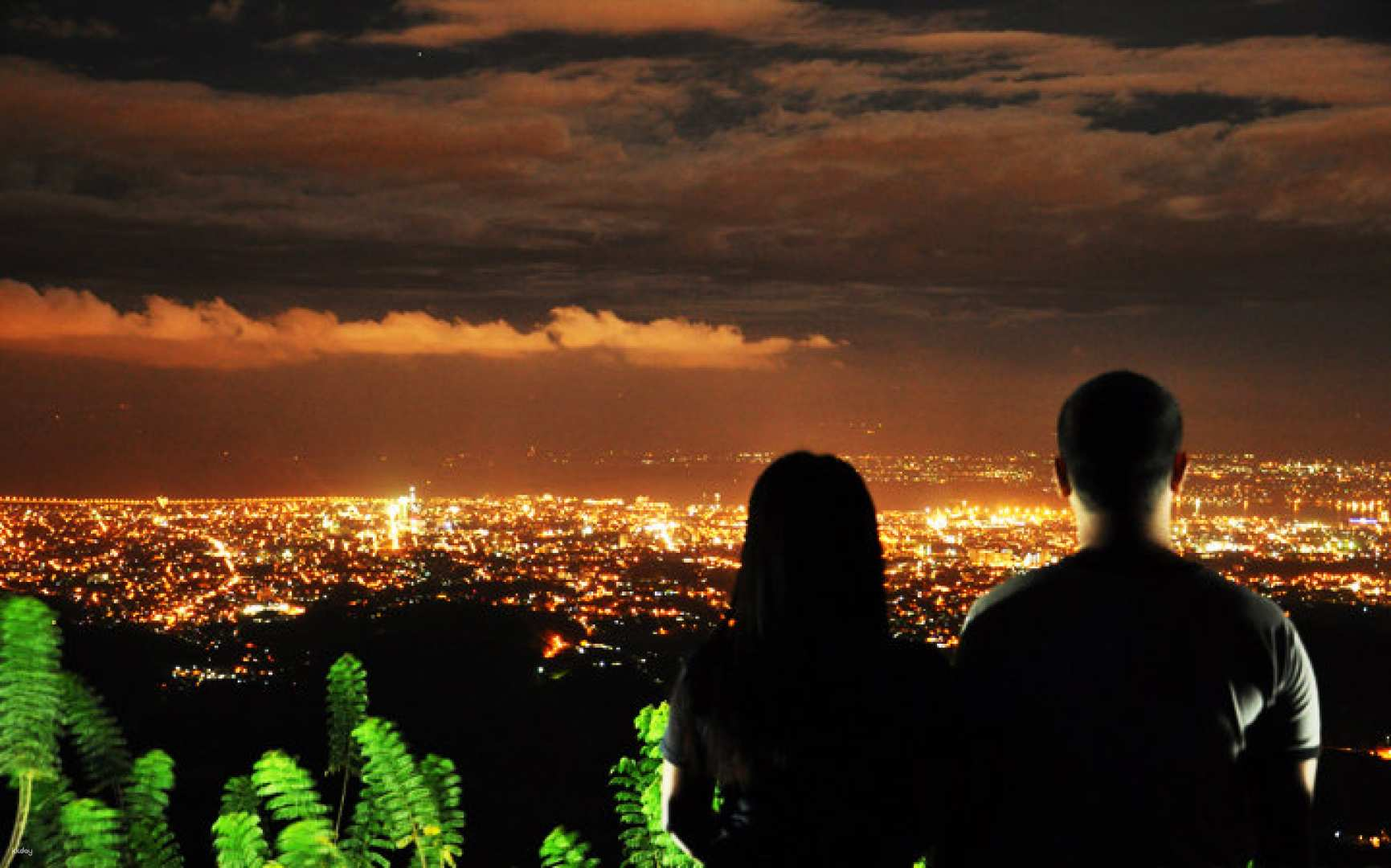 Cebu Night Tour (Night Market, Fruit Market, Rooftop Bar) - Photo 1 of 5