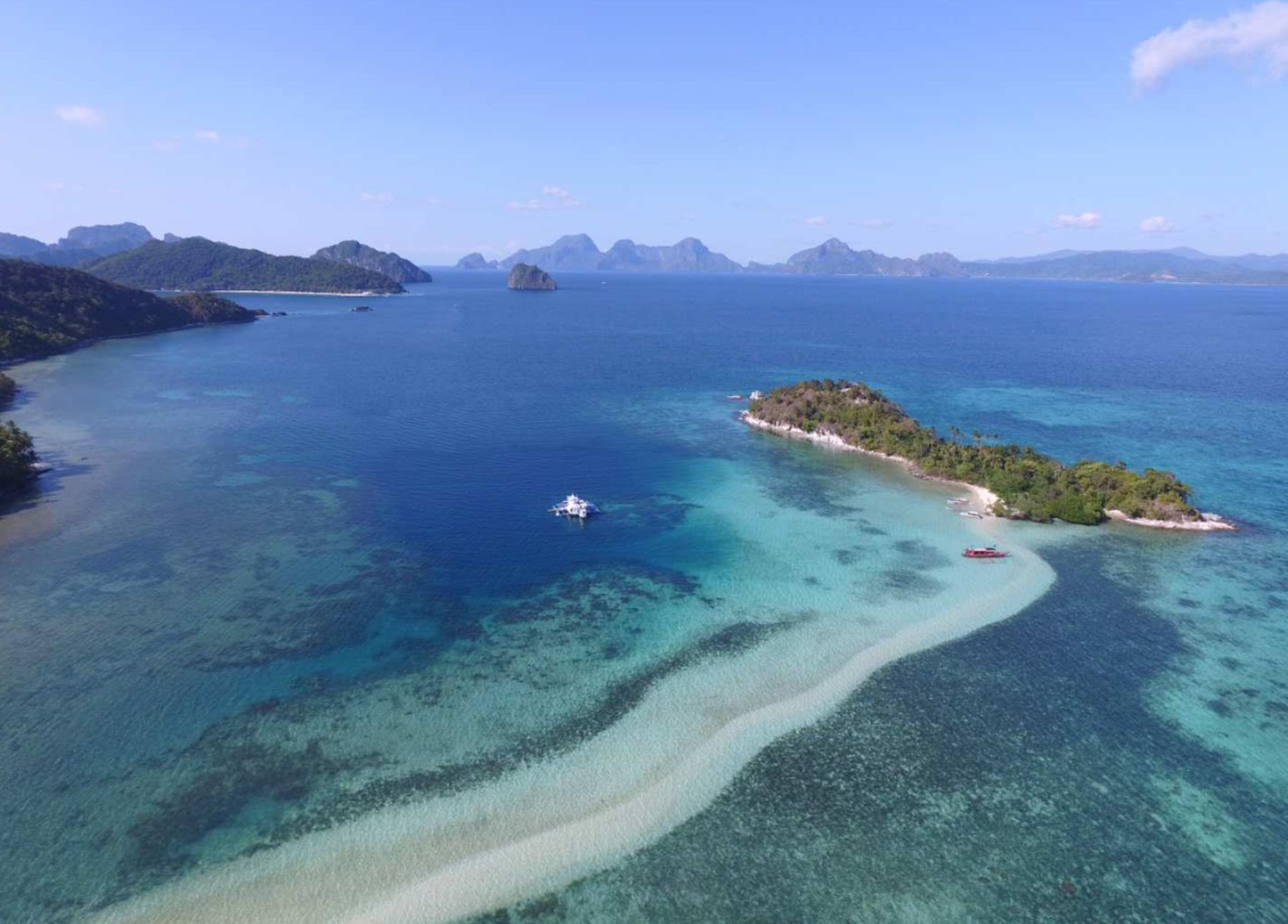 El Nido Island Hopping Tour: Snake Island, Sand Bar, Cudugnon Cave, Cathedral Cave - Photo 1 of 5