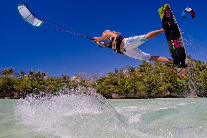 Learn kitesurfing in Boracay - Photo 1 of 8