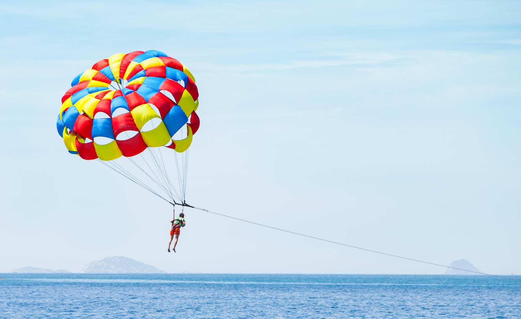 Panglao Island Watersports [Parasailing Experience/UFO Boat Ride/Banana Boat Ride/Jet Ski Experience/Helmet Diving Experience/Flyfish Ride] | Bohol - Photo 1 of 7