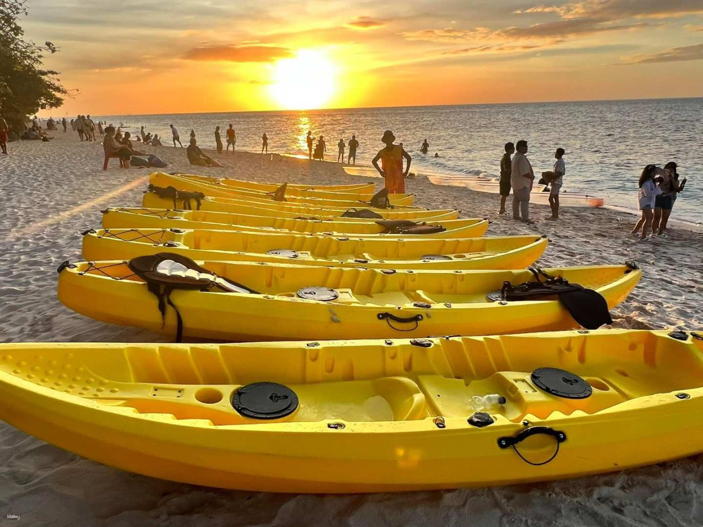 Puka Beach Cave Kayaking in Boracay | Philippines - Photo 1 of 10