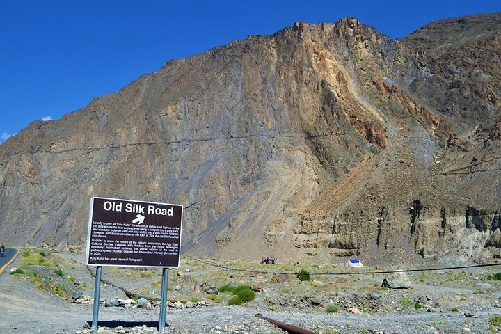 10 Day Private Safari Old Silk Route Tour From Islamabad - Photo 1 of 12