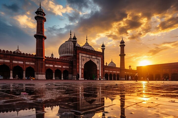 Lahore Walled City Walking Tour - Photo 1 of 8