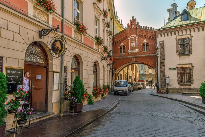 Discover Krakow’s most Photogenic Spots with a Local - Photo 1 of 7