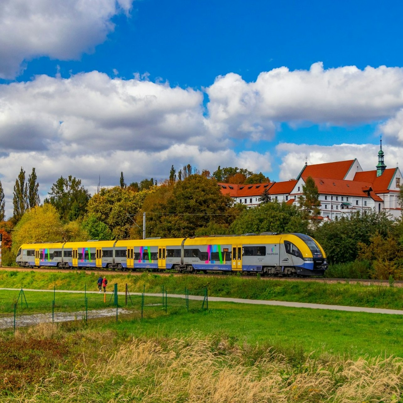 Krakow: Train Transfer To/From Krakow Airport and Main Train Station - Photo 1 of 8