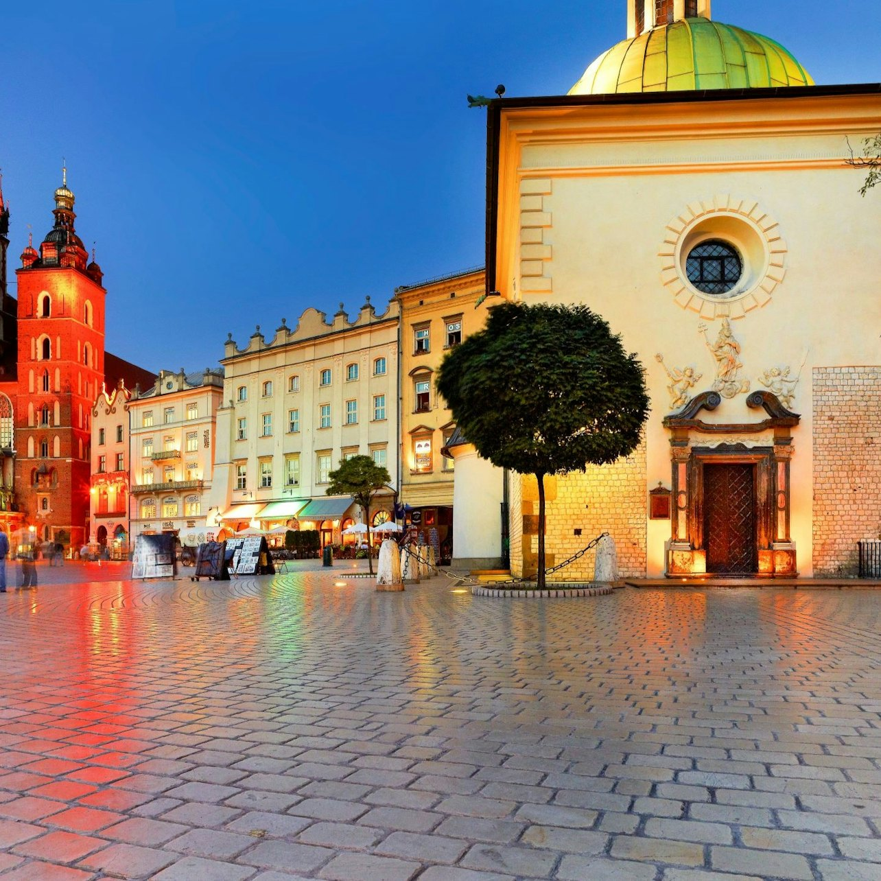 Kraków by Night: Old Secrets, Tales, and Kings - Photo 1 of 3