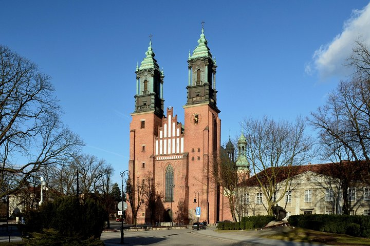 Poznan: Srodka District and Cathedral Island Private Walking Tour - Photo 1 of 9