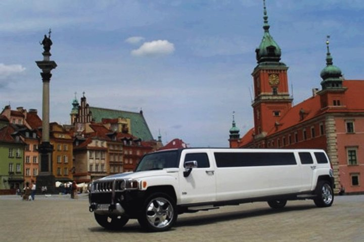 Private Limo Airport Transfer from Chopin WAW - Photo 1 of 6