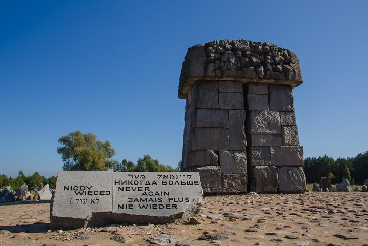 Never Again Stone - Treblinka