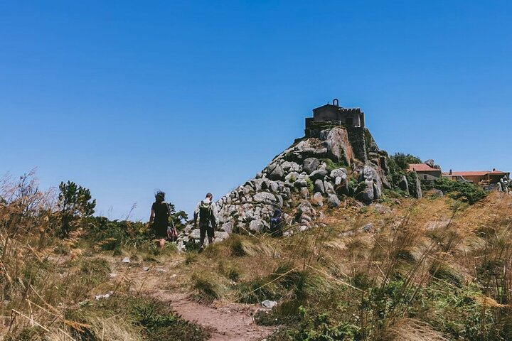 Archaeological Sintra Tour in a Classical car or Electric jeep - Photo 1 of 13