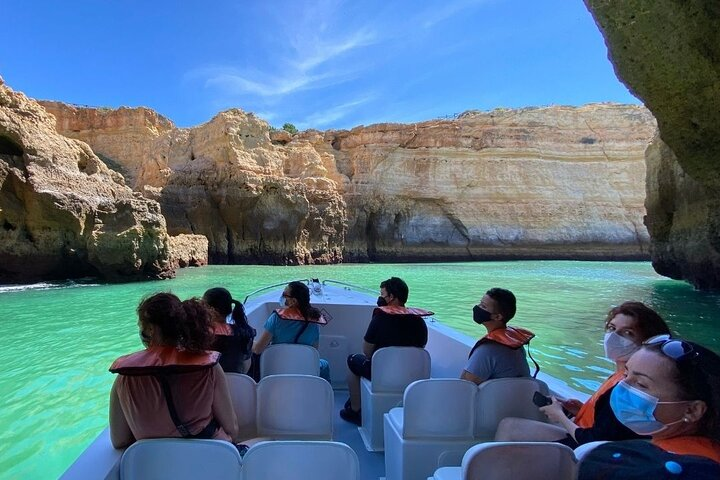 Boat tour Benagil Caves - Photo 1 of 12