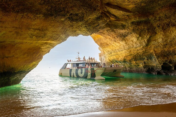 Caves and Coastline Cruise from Albufeira to Benagil - Photo 1 of 8