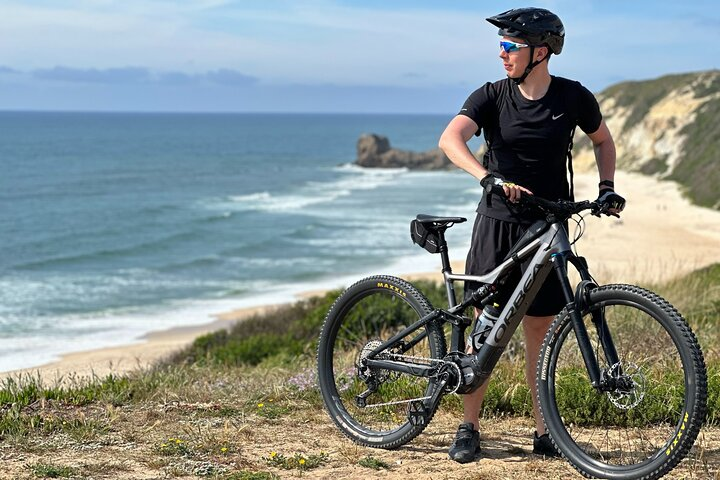 E-Bike Rental in Nazare - Photo 1 of 18