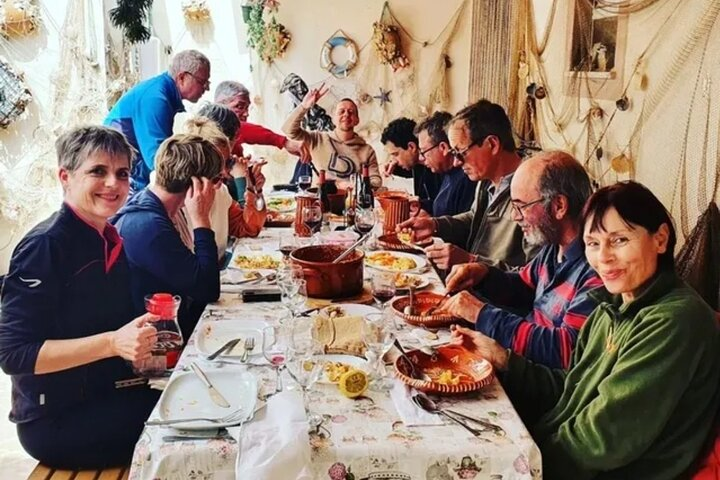 Islands + typical lunch at a fisherman's house - Photo 1 of 16