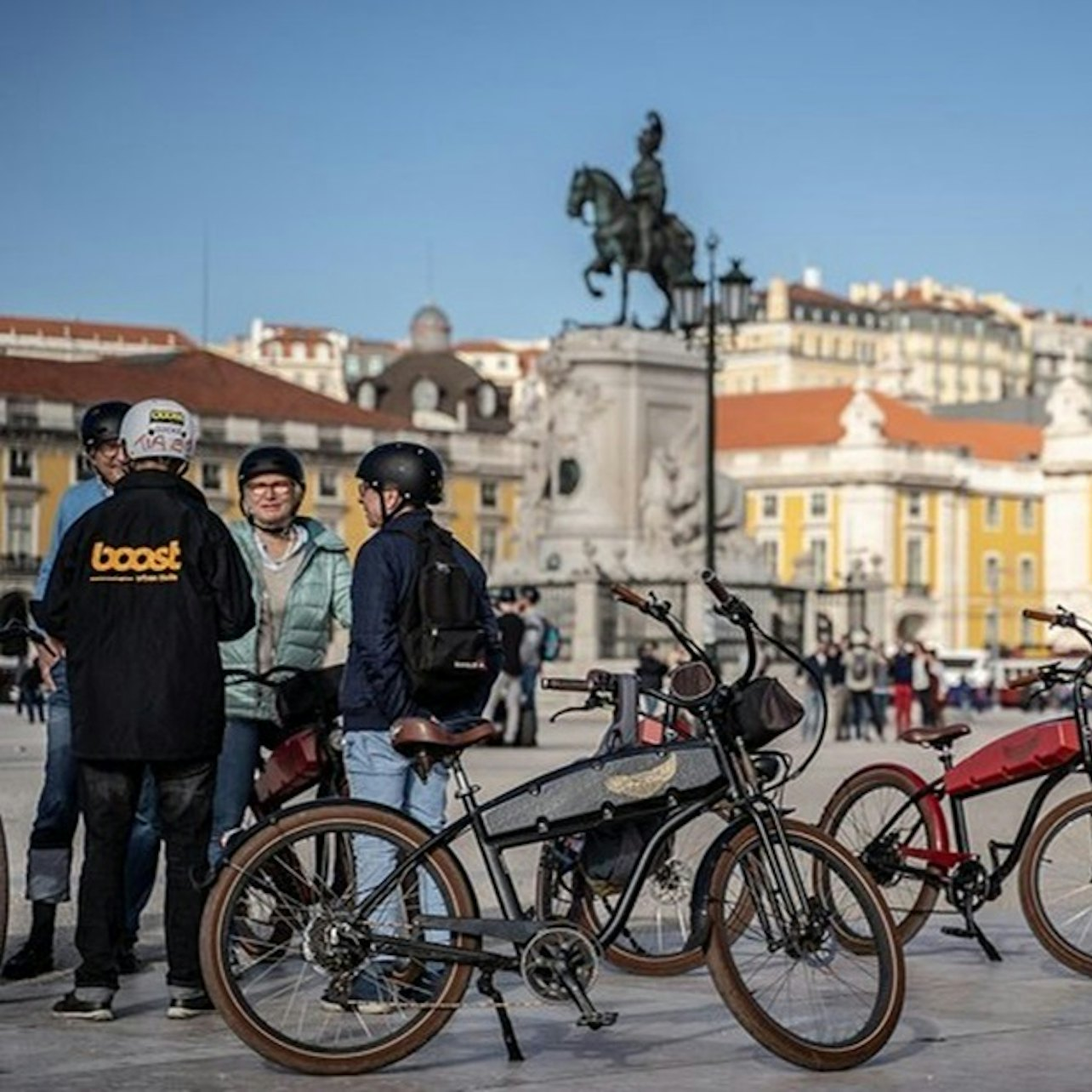 Lisbon: Electric Bike Rental - Photo 1 of 3