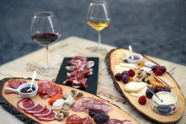 Tasting cheese, charcuterie and wine