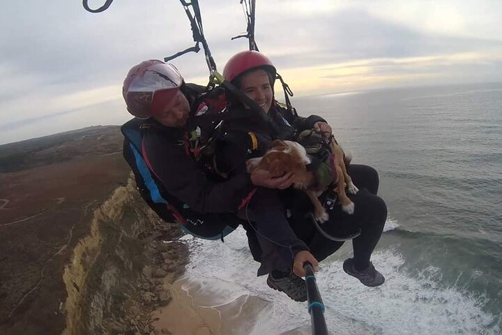 Paragliding Experience near Lisbon - Photo 1 of 14