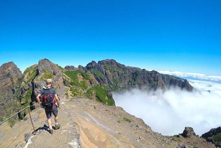 Pico Arieiro To Pico Ruivo / Highest Peak Challenge - Photo 1 of 10