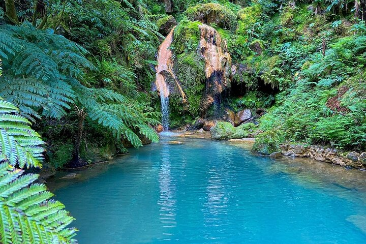 Caldeira Velha waterfall