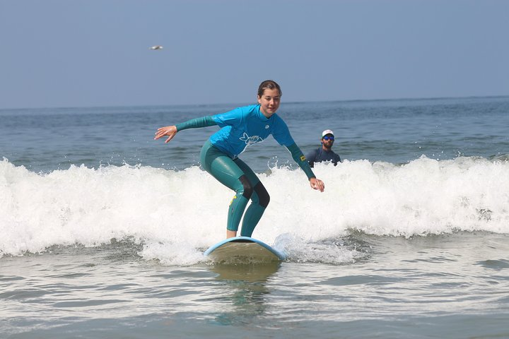 Private surf lesson - Photo 1 of 6