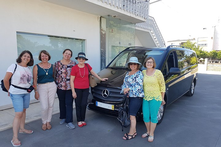 Private transfer from Coimbra to Lisbon - Photo 1 of 6