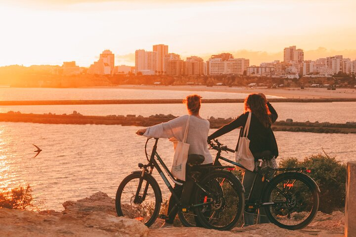 Rent a Bike E-bike or E-scooter in Ferragudo - Photo 1 of 14