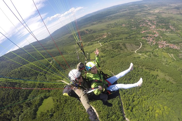 Tandem Paragliding Brasov  - Photo 1 of 14