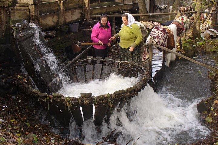 A traditional whirlpool