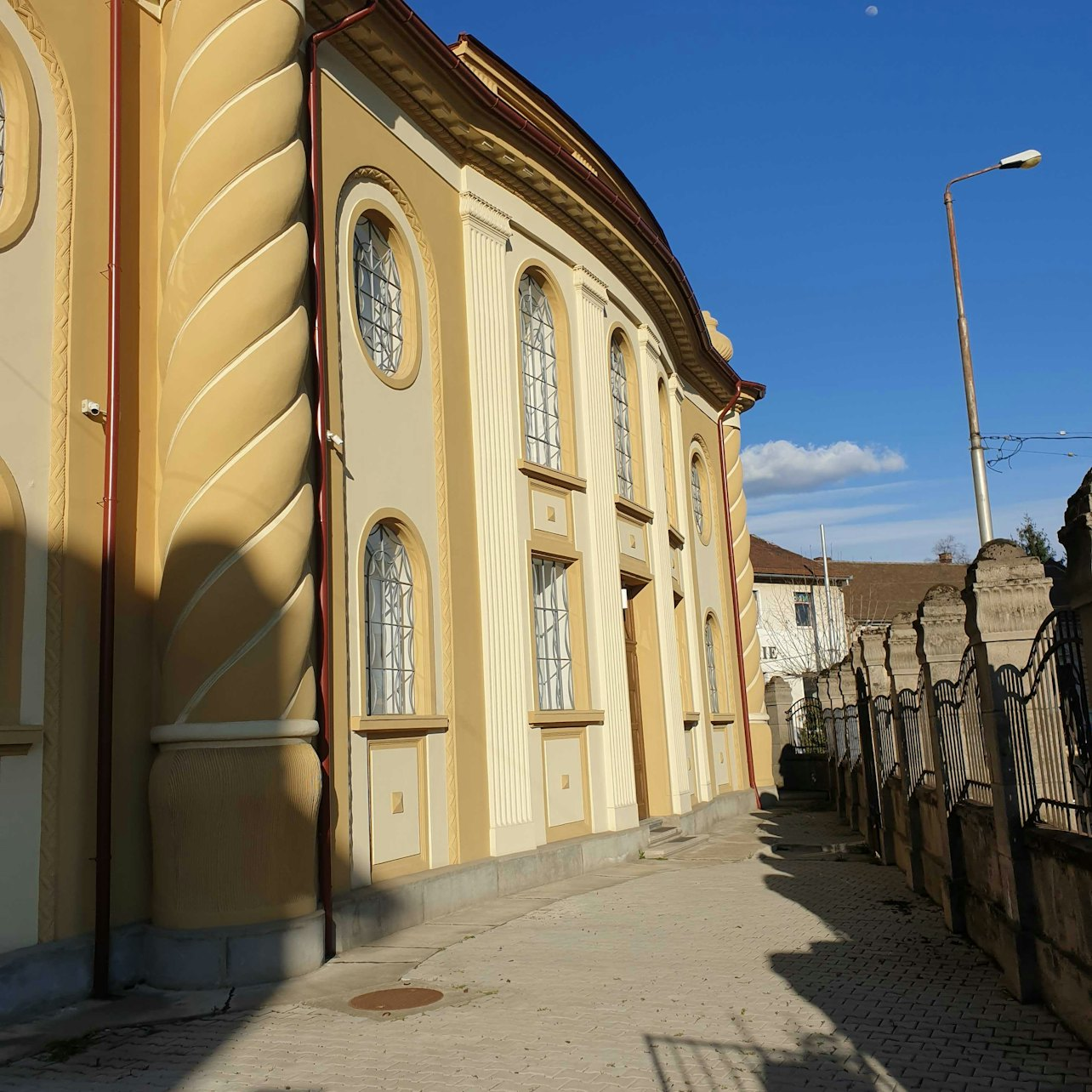 The Sion Neolog Synagogue & Jewish History Museum Oradea - Photo 1 of 6