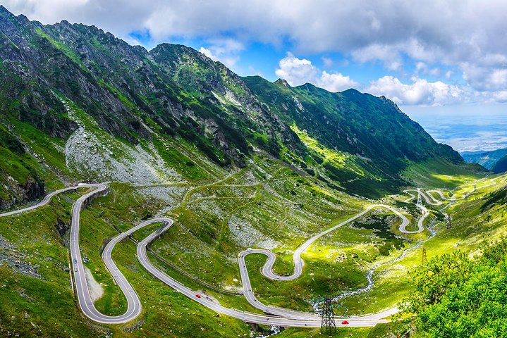 The spectacular winding Transfagarasan highway!