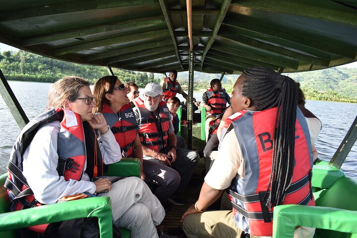 Boat cruise in Twin lakes and Lake Kivu - Photo 1 of 10