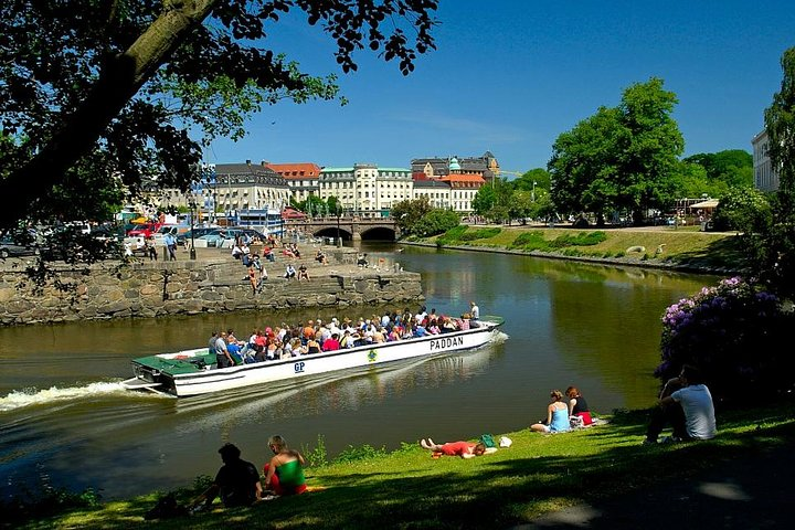 Gothenburg Hop-On, Hop-Off Tour by Boat