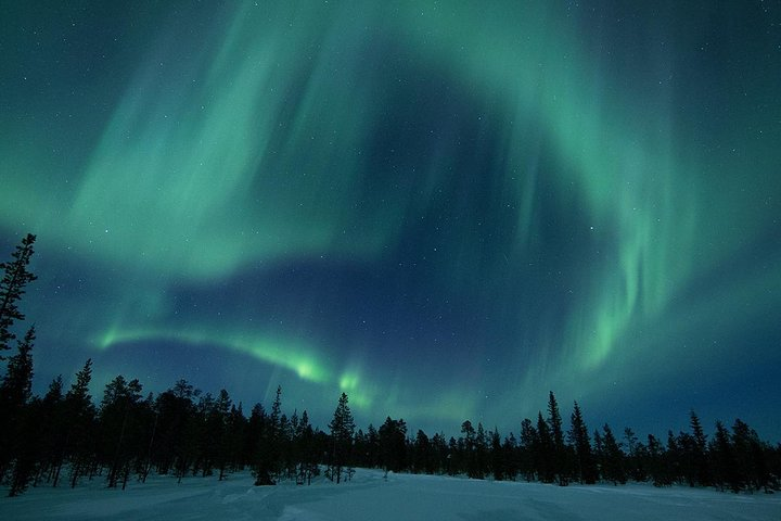 Snowmobile Aurora Expedition with dinner - Photo 1 of 9