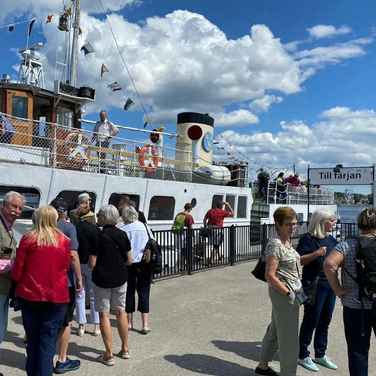 Stockholm: Archipelago Guided Boat Tour - Photo 1 of 11