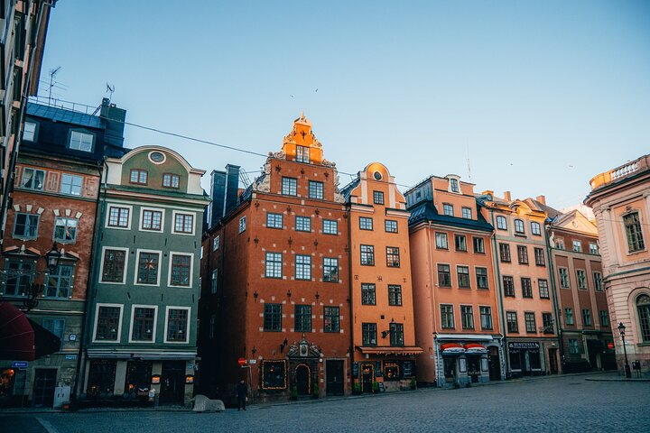 Stockholm: Old Town, City Centre & Östermalm Walking Tour - Photo 1 of 7