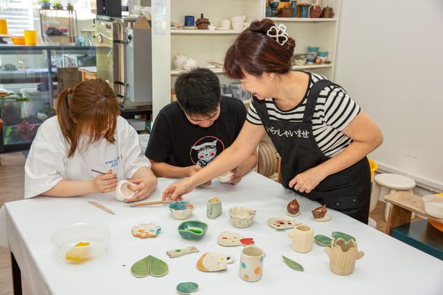 Handbuilding Pottery Workshop and Wheel Throwing Class - Photo 1 of 5