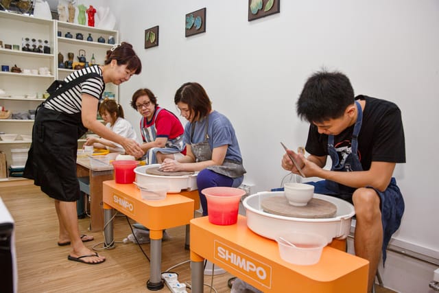 Potters on the Wheel Pottery Experience Class - Photo 1 of 5