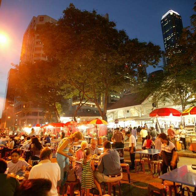 Singapore: Lau Pa Sat and Marina Bay Night Street Food Tour - Photo 1 of 3