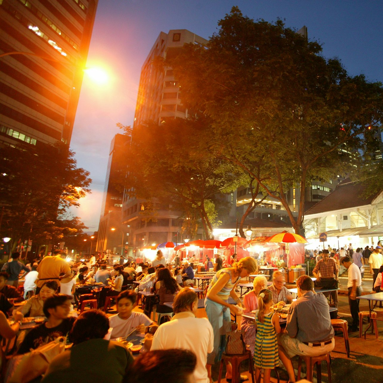 Singapore: Lau Pa Sat and Marina Bay Night Street Food Tour - Photo 1 of 3