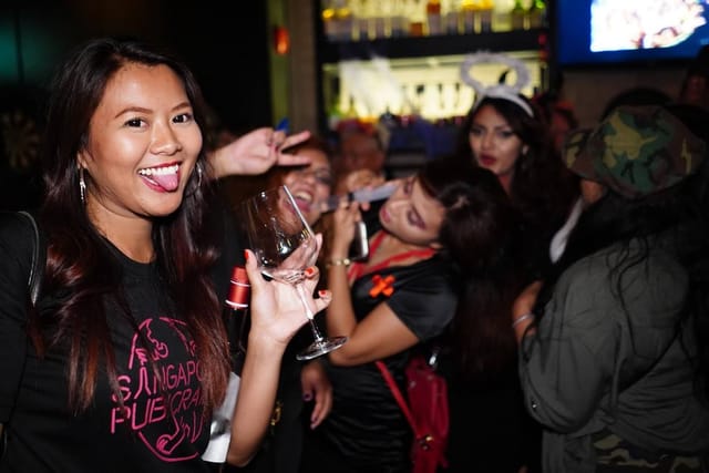 Singapore Pub Crawl: Nightlife Tour + Free Shots - Photo 1 of 10