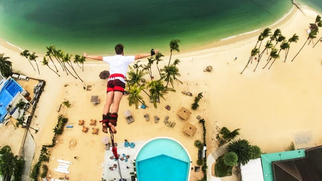 Skypark Sentosa của Tập đoàn AJ Hackett: Nhảy bungy & xích đu khổng lồ - Photo 1 of 16