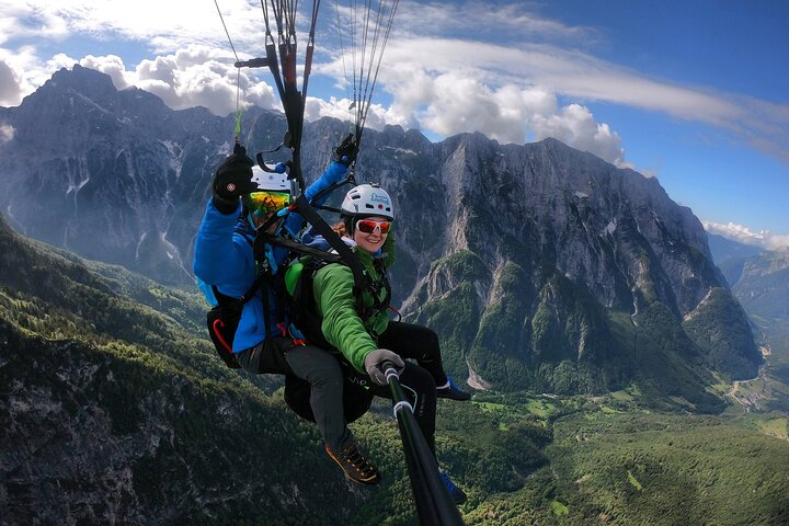 Private Paragliding Flight Experience over the Julian Alps - Photo 1 of 7